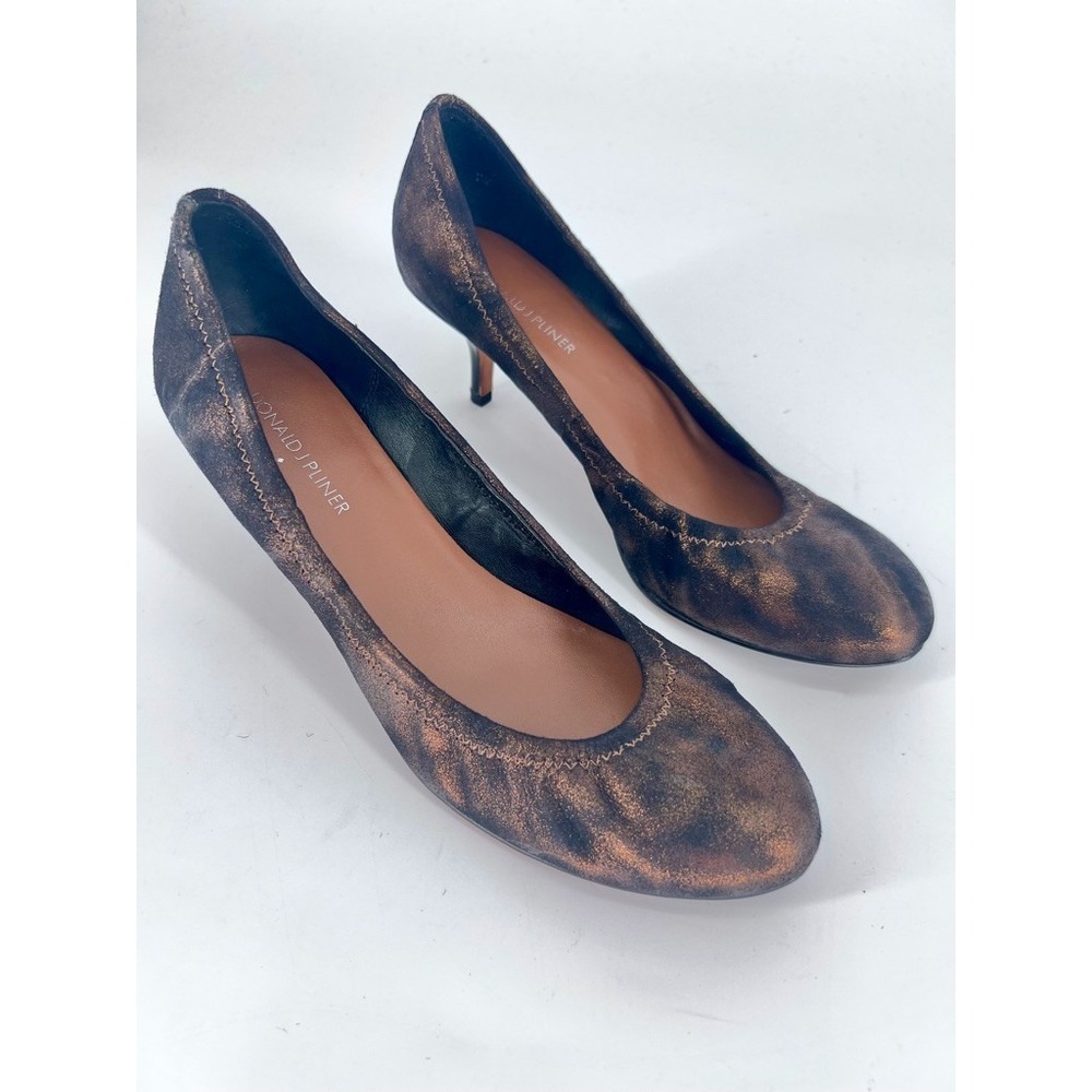 Donald J Pliner Black Bronze Dusted Metallic Kitten Heels - Size 9.5M Italian